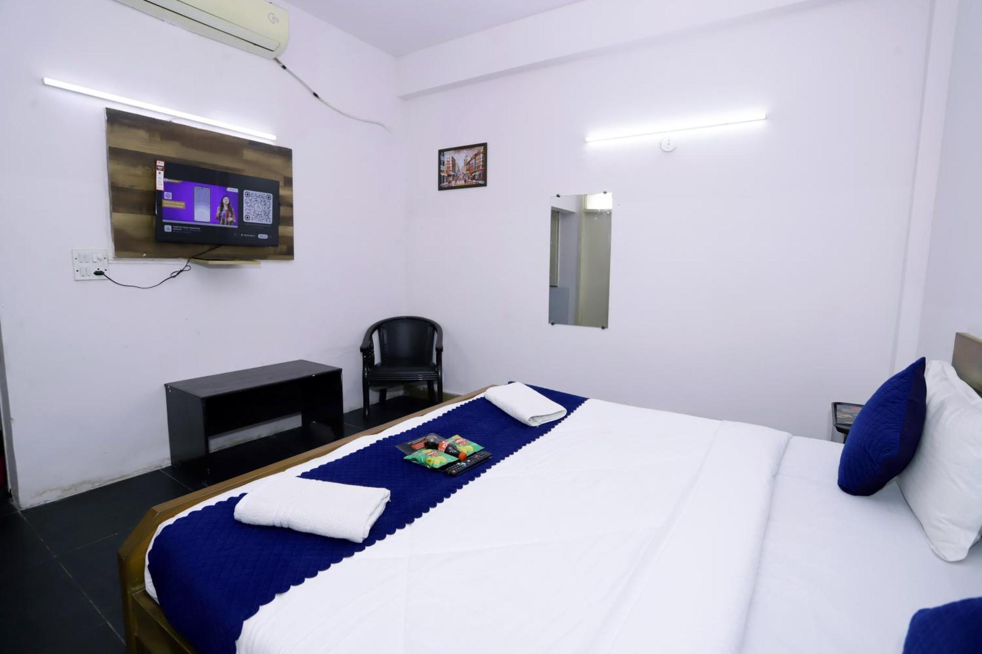 Hotel Warm Welcome - Noida Sector 51 Екстер'єр фото