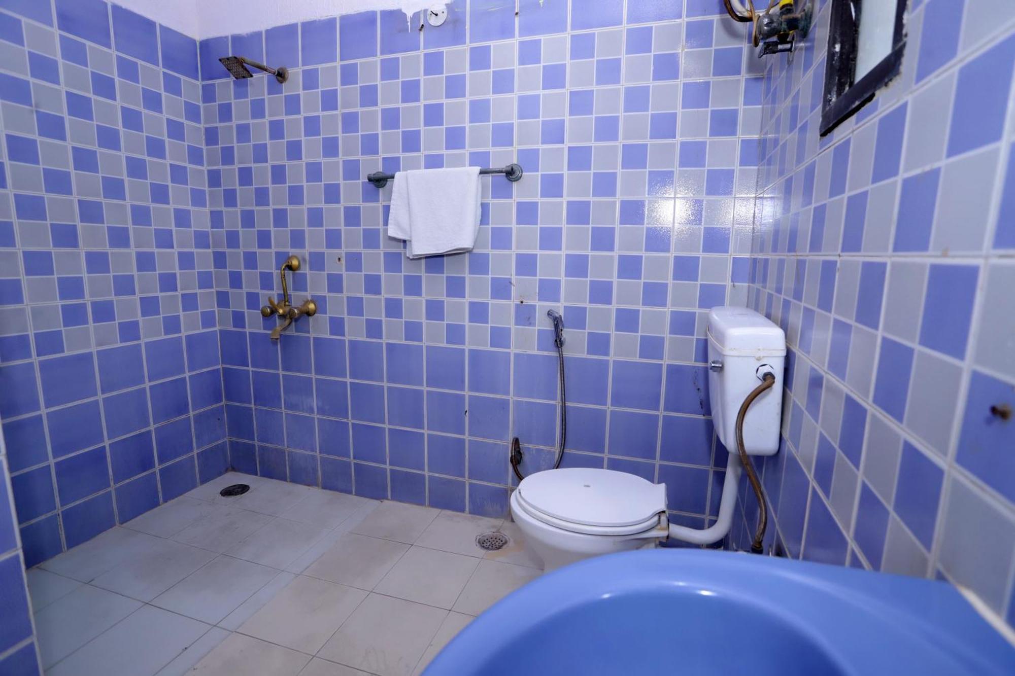 Hotel Warm Welcome - Noida Sector 51 Екстер'єр фото